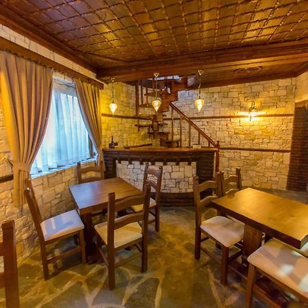 Heraklis Hotel Berat Eksteriør billede