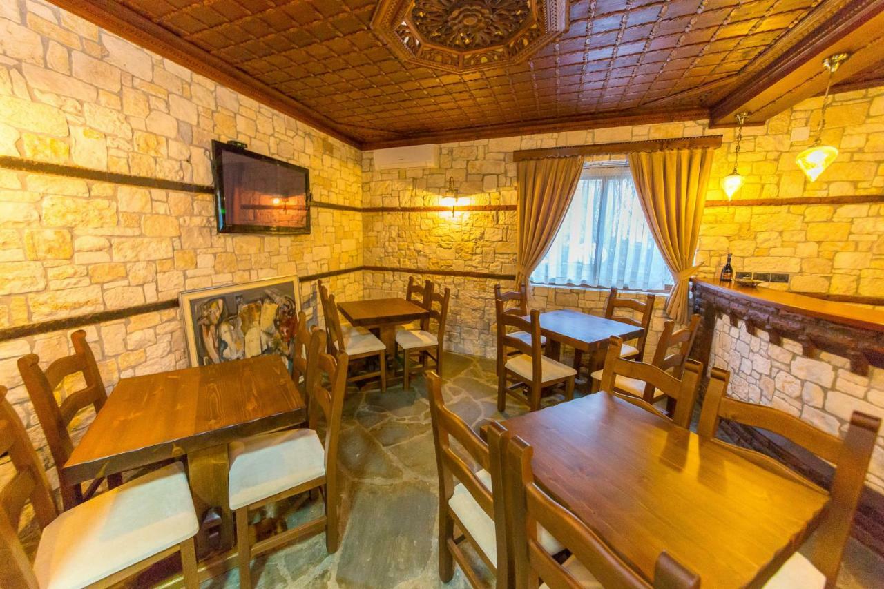 Heraklis Hotel Berat Eksteriør billede