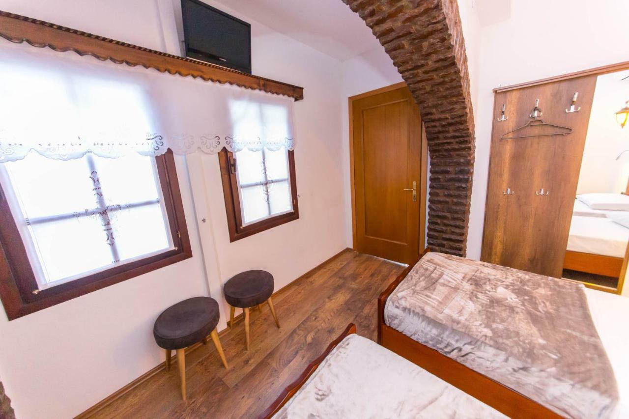 Heraklis Hotel Berat Eksteriør billede